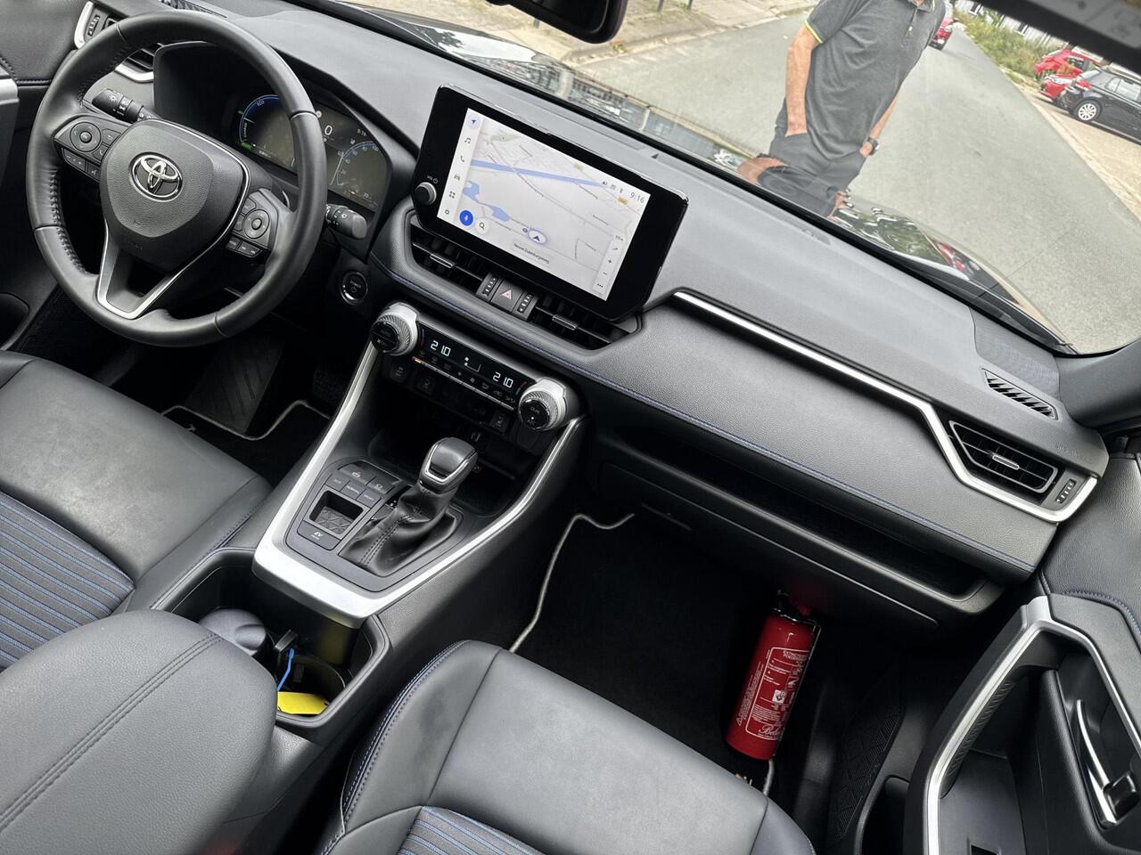 Toyota RAV4 2.5 Hybrid Style | 06-10141018 Voor meer informatie