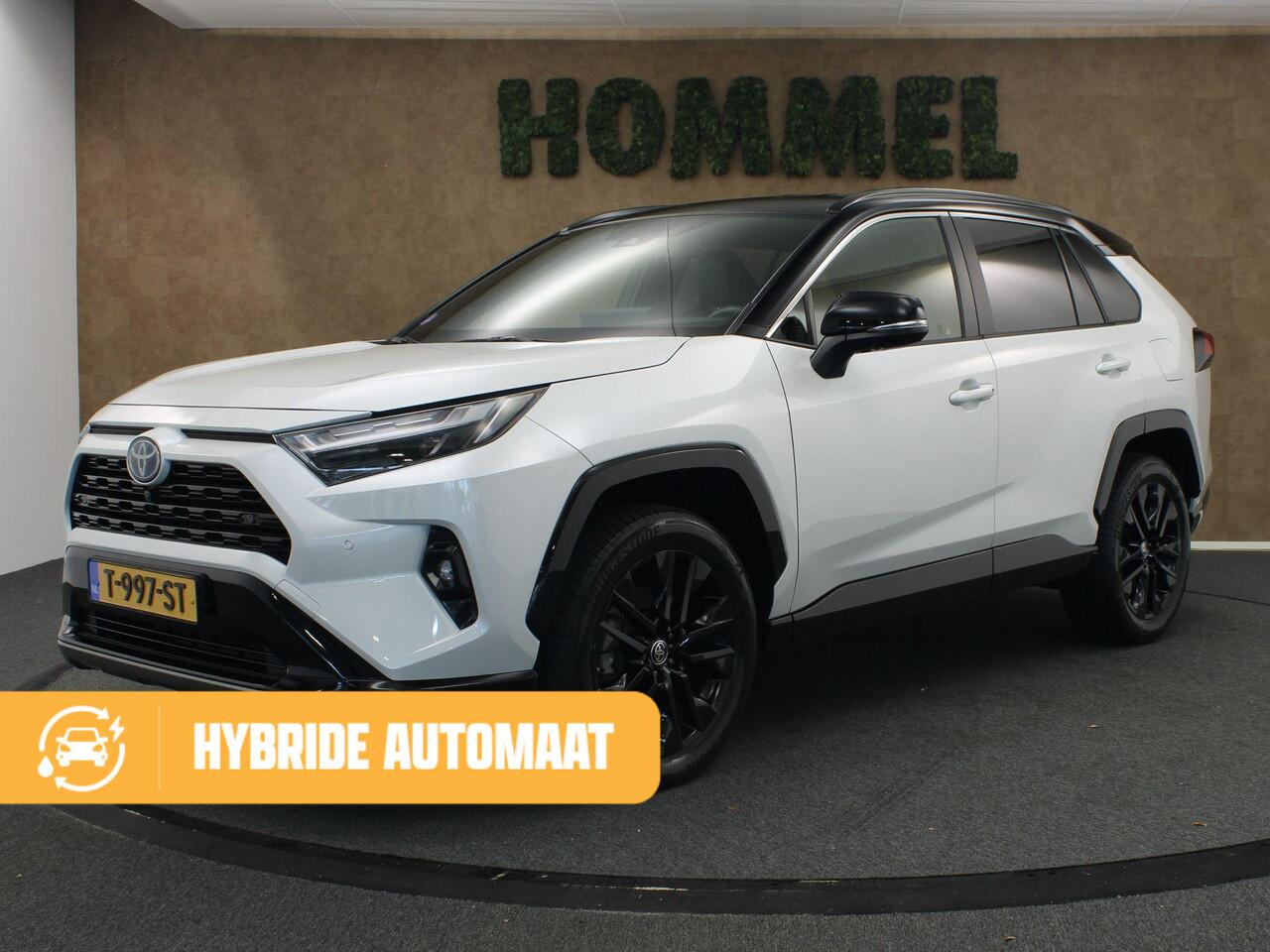 Toyota RAV4 2.5 Hybrid Style - ORIGINEEL NEDERLANDSE AUTO - BI-TONE - AFKOMSTIG VAN 1E EIGENAAR - NAVIGATIE -ELEKTRISCHE ACHTERKLEP - DRAADLOZE TELEFOONLADER -ELEKTRISCHE BESTUURDERSSTOEL - JBL AUDIO - CAMERA IN BINNENSPIEGEL - 360 GRADEN CAMERA - DODEHOEK DETECTIE 