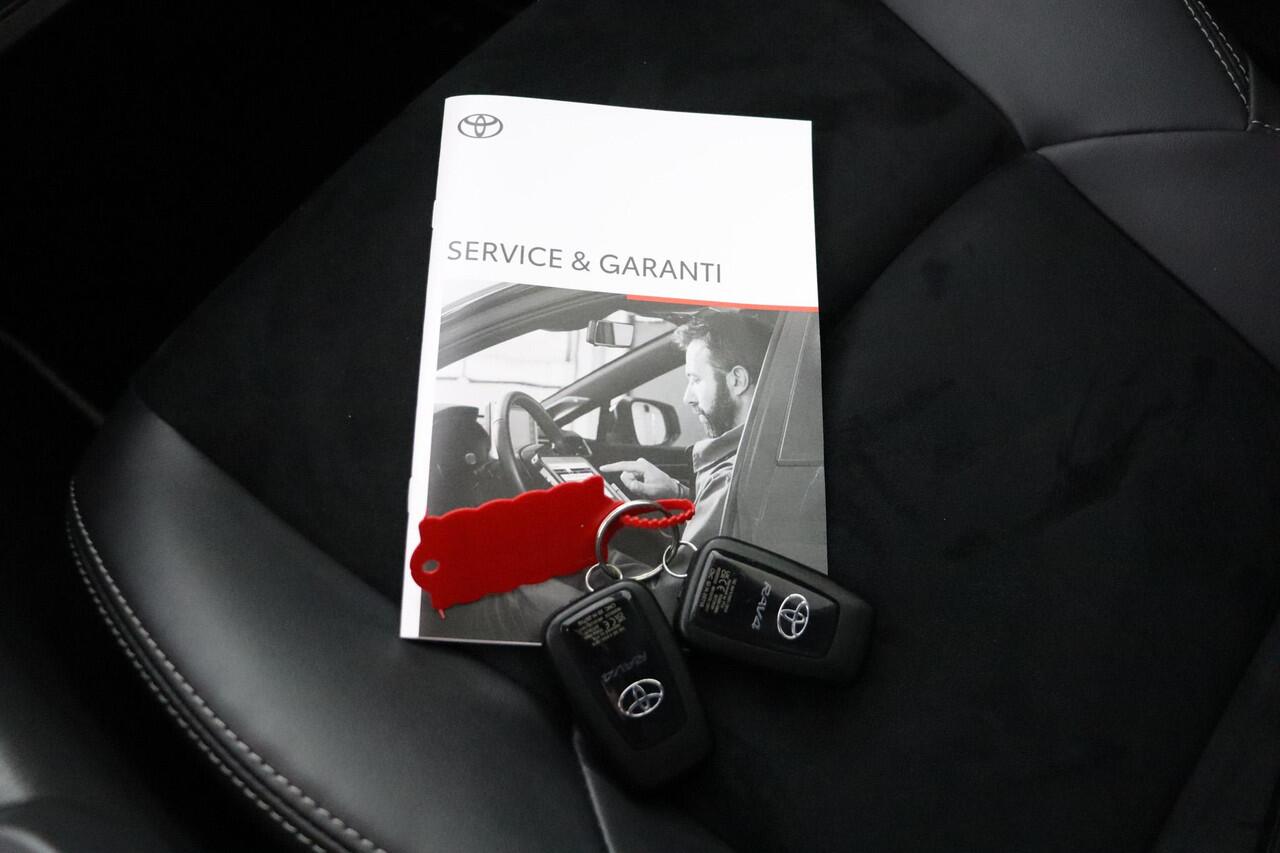 Toyota RAV4 2.5 Hybrid AWD GR Sport | Apple Carplay/Android Auto | JBL Audio | Elektrische Voorstoelen | 360Camera | Stoel/Stuurverwarming | Parkeersensoren |