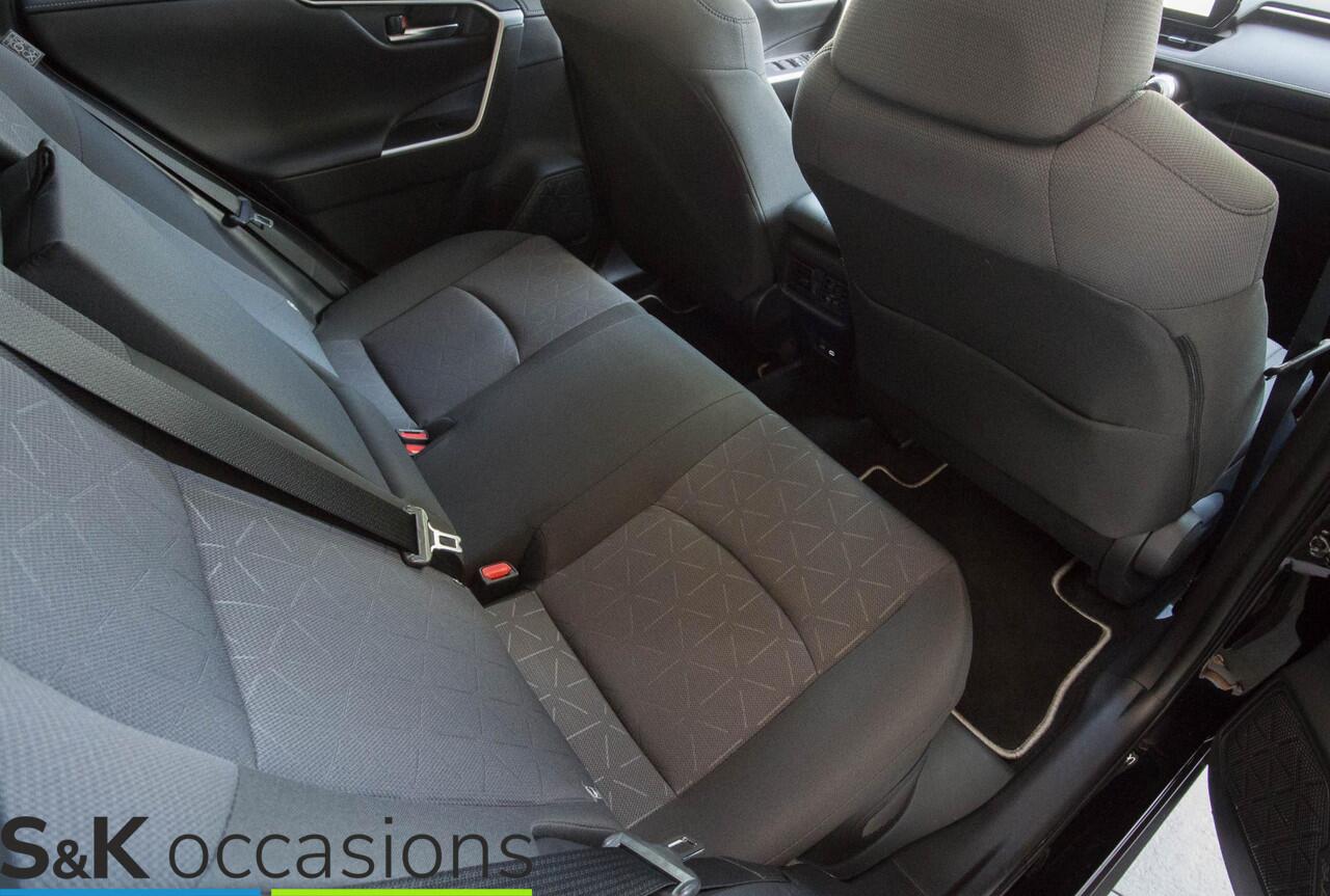 Toyota RAV4 2.5 Hybrid AWDi Dynamic 10 Jaar garantie