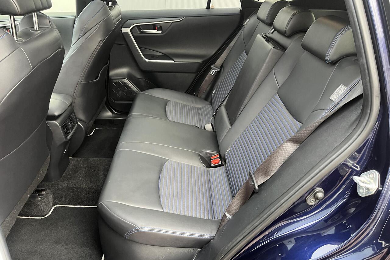 Toyota RAV4 2.5 Hybrid AWD Bi-Tone Schuifdak- 1e eigenaar
