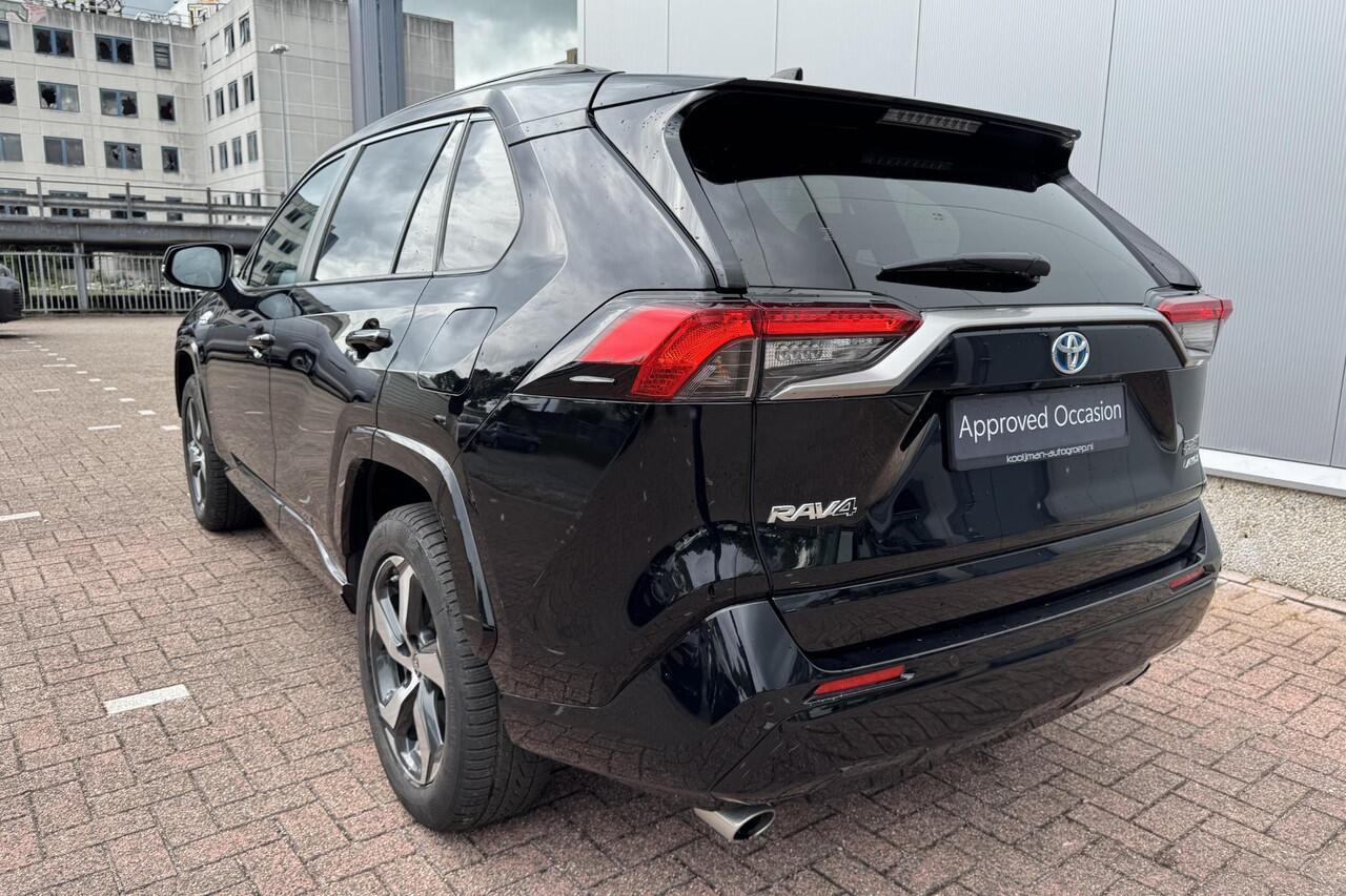 Toyota RAV4 2.5 Plug-in Hybrid AWD Style Navigatie, Apple CarPlay/Android Auto, Achteruitrijcamera, LMV, LED, Smart Key, Stoelverwarming, Dodehoek detectie, PHEV