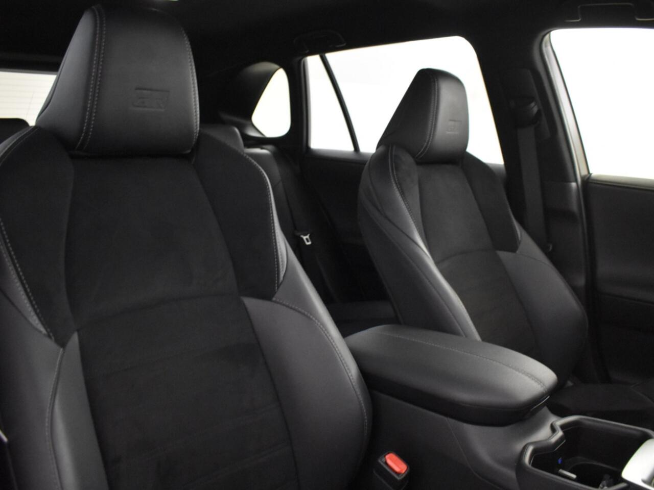 Toyota RAV4 2.5 Hybrid AWD GR SPORT | Blind Spot | PDC | Memory Seat |