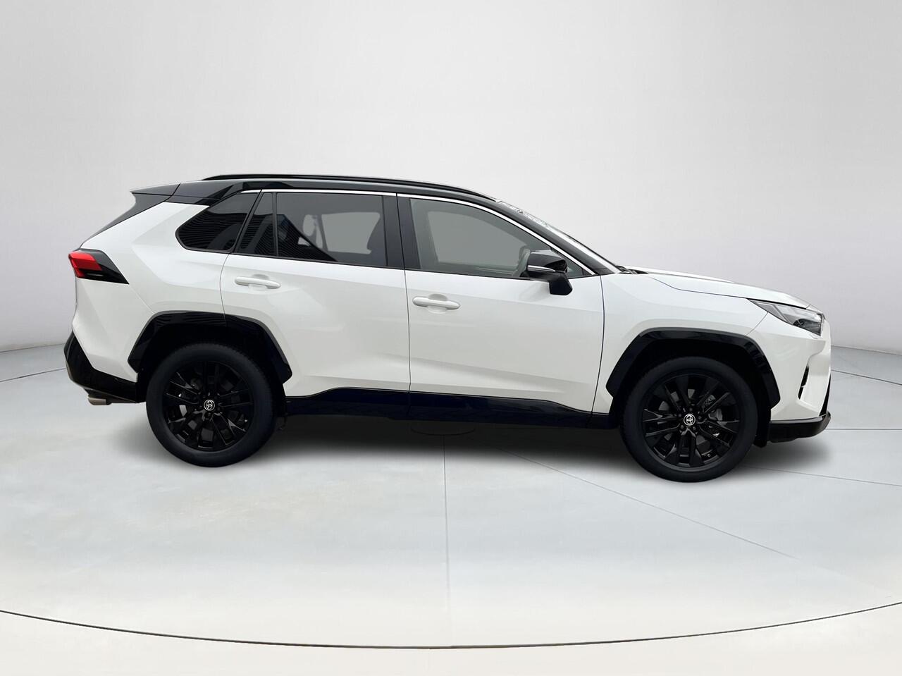 Toyota RAV4 2.5 Hybrid AWD Bi-Tone | All-in prijs | Automaat | Panoramadak | Apple/android auto