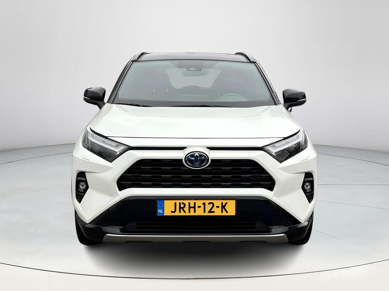 Toyota RAV4 2.5 Hybrid AWD Bi-Tone | All-in prijs | Automaat | Panoramadak | Apple/android auto