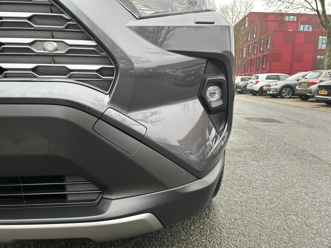 Toyota RAV4 2.5 Hybrid AWD Executive