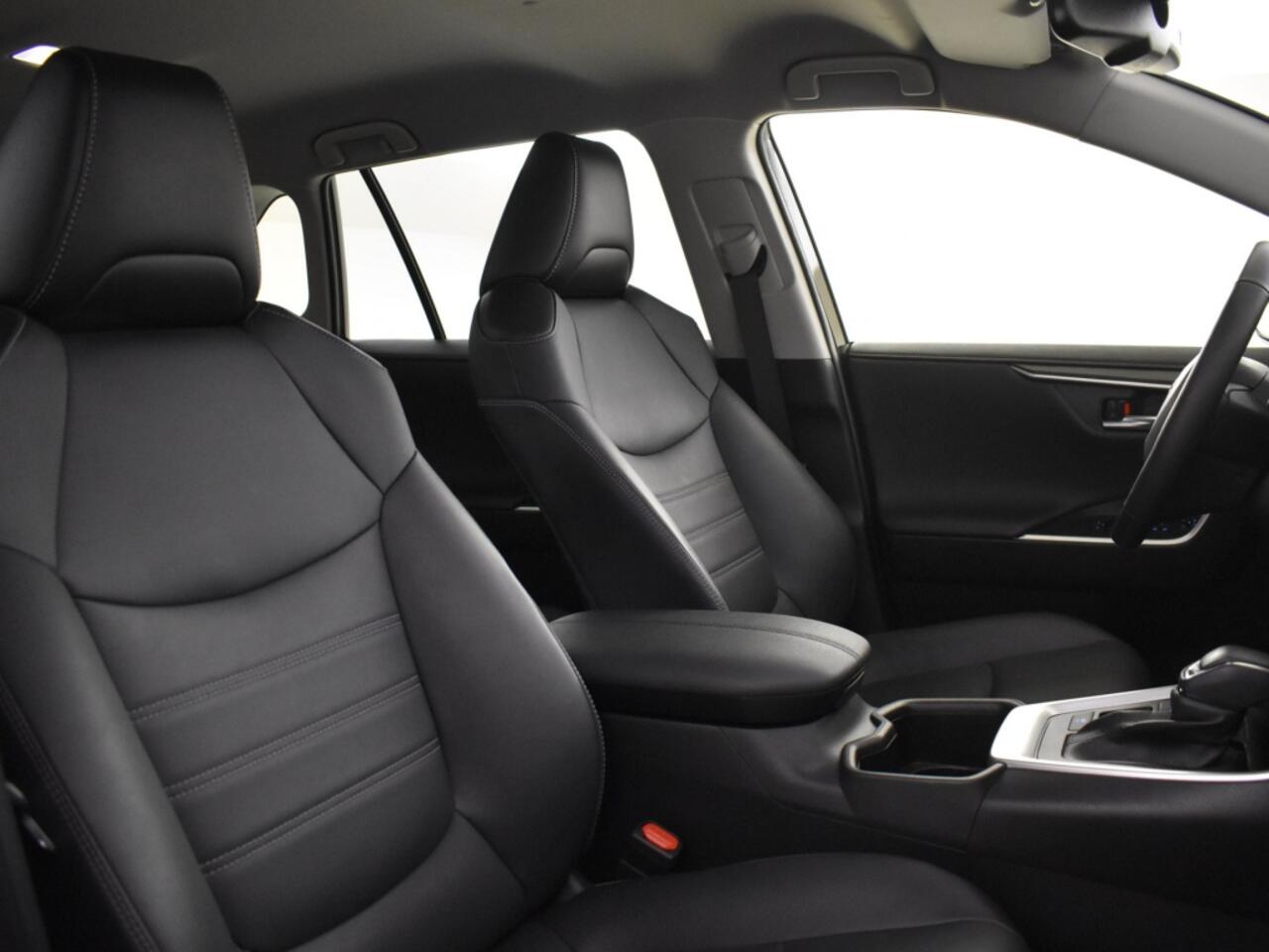 Toyota RAV4 2.5 Hybrid Active Comfort | Trekhaak | Leer | Elektr. a. klep