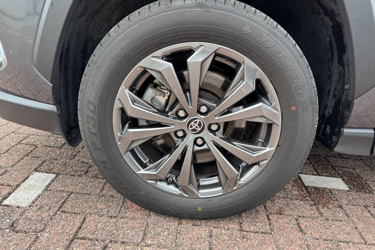 Toyota RAV4 2.5 Hybrid AWD Executive Navigatie, Stoel- & Stuurwielverwarming, Lederen bekleding, Seat memory, Dodehoekdetectie, Parkeersensoren, Achteruitrijcamera