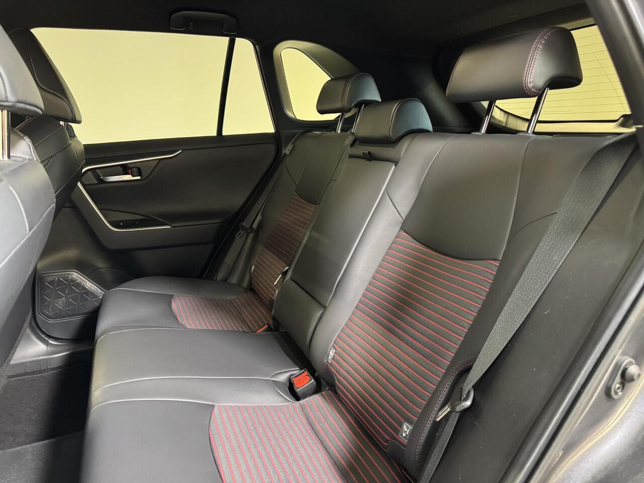 Toyota RAV4 2.5 Plug-in Hybrid AWD Style Plus