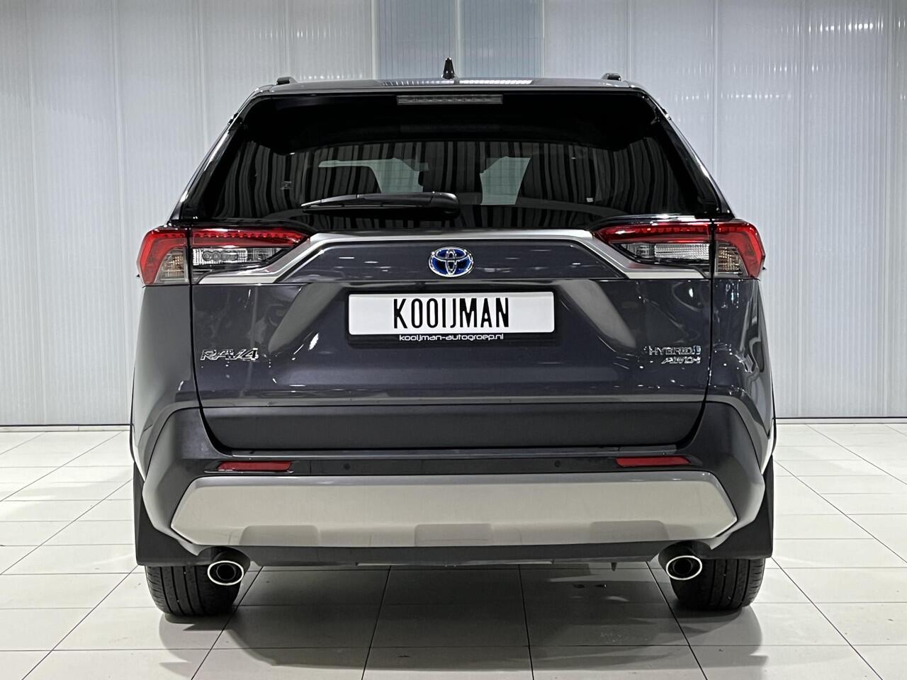 Toyota RAV4 2.5 Hybrid AWD Executive | 1650 trekgewicht | Memory | Blindspot | Stoel en stuurverwarming | 19'' Limited velgen | Bearlock | Garantie t/m 2034 |