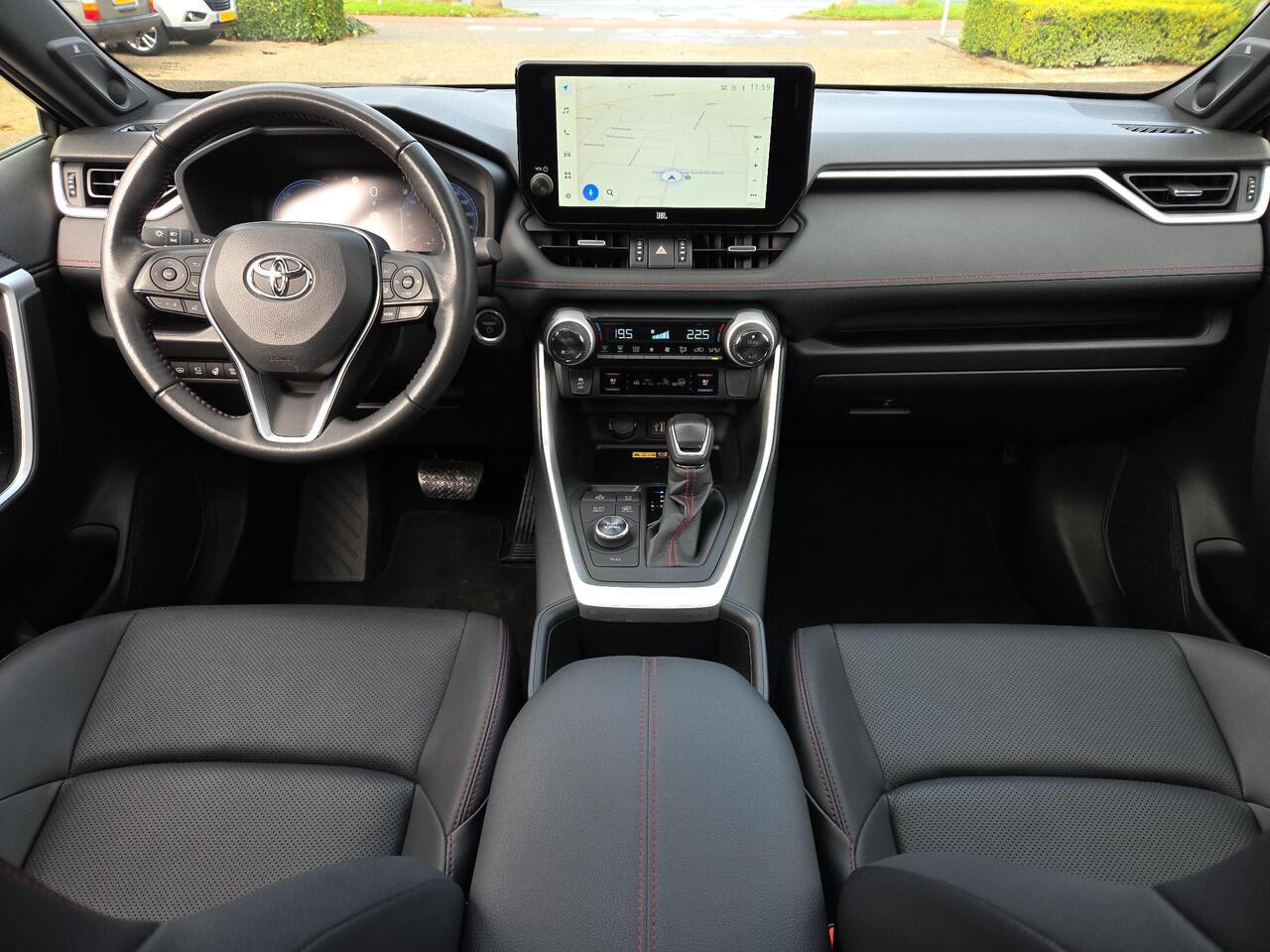 Toyota RAV4 2.5 Plug-in Hybrid AWD Bi-Tone Plus | Panorama | 360 Camera | Apple CarPlay | Rijklaarprijs incl. garantie |