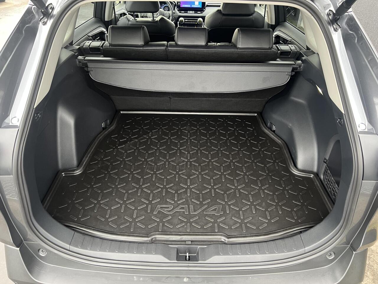 Toyota RAV4 2.5 Hybrid AWD Executive Navigatie, Dodehoekdetectie, LED, Stoel- & Stuurwiel verwarmd, Seat memory, Vol leder