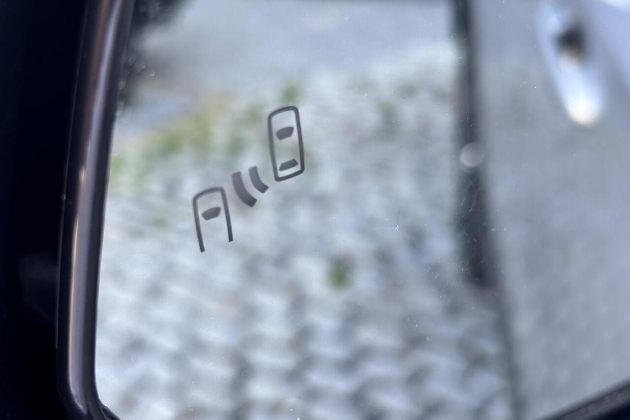 Toyota RAV4 2.5 Plug-in Hybrid AWD Limited Edition JBL Audio,HUD, Stoelverwarming Voor+Achter