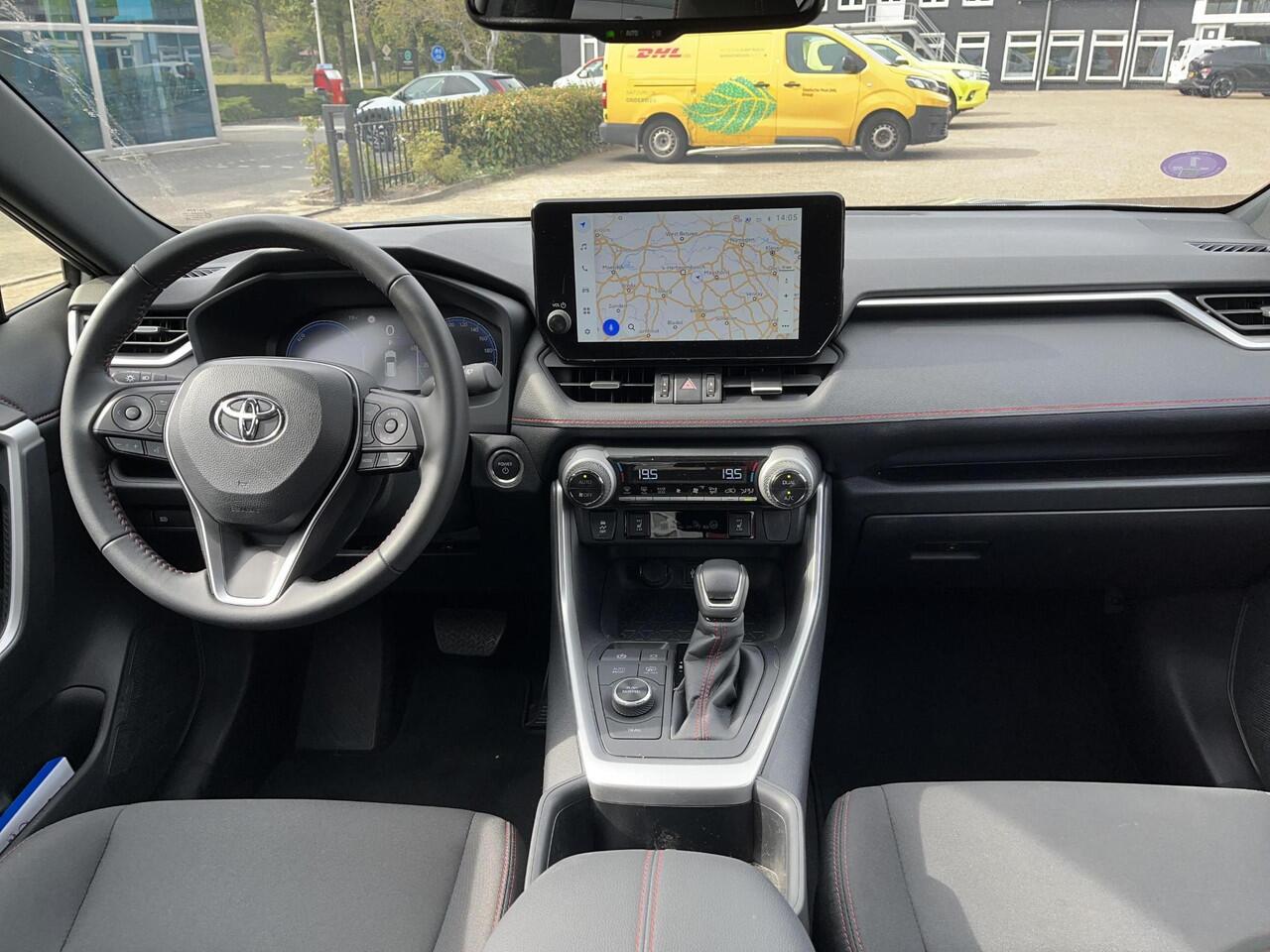 Toyota RAV4 2.5 Plug-in Hybrid AWD Business | Zircon Silver | Trekhaak | Demo