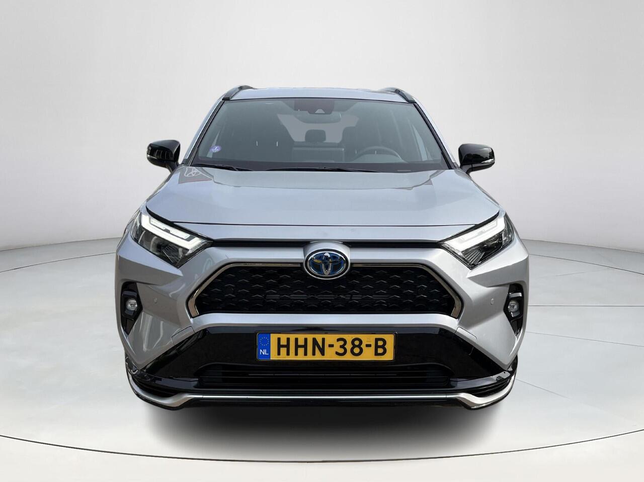 Toyota RAV4 2.5 Plug-in Hybrid AWD Business | Zircon Silver | Trekhaak | Demo
