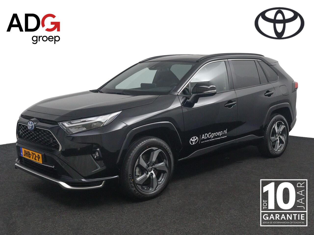Toyota RAV4 2.5 Plug-in Hybrid AWD Dynamic | Direct Leverbaar | Stoelverwarming | Elektrisch verstelbare Bestuurdersstoel | Parkeersensoren Rondom |