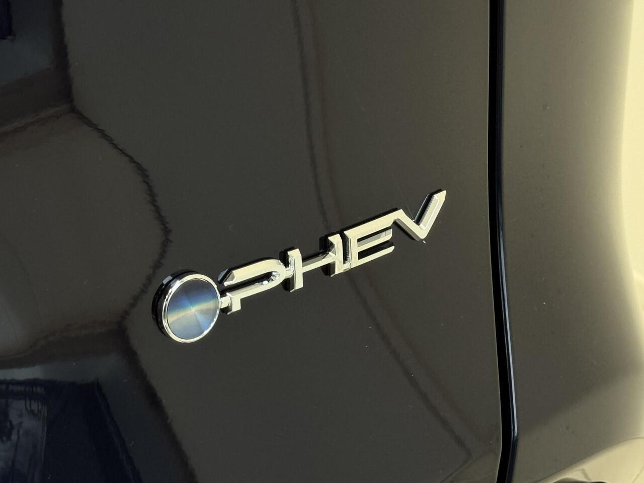 Toyota RAV4 2.5 Plug-in Hybrid AWD Bi-Tone Plus | Nieuw op voorraad |