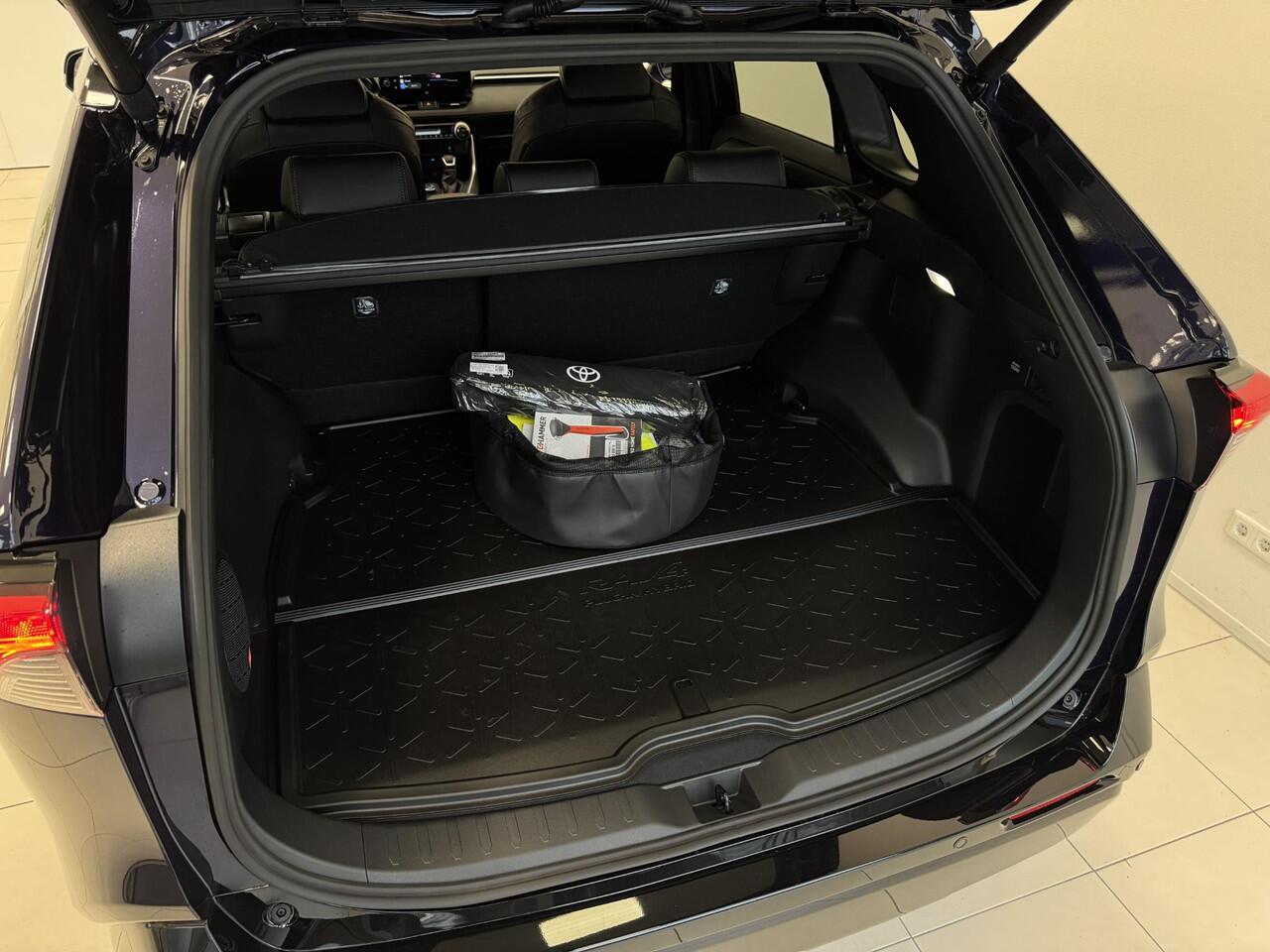 Toyota RAV4 2.5 Plug-in Hybrid AWD Bi-Tone Plus | Nieuw op voorraad |