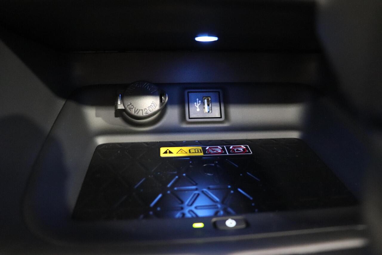 Toyota RAV4 2.5 Plug-in Hybrid AWD Bi-Tone Plus, Demovoordeel, Pano, JBL, BSM, Leder, Apple Carplay/Android Auto!