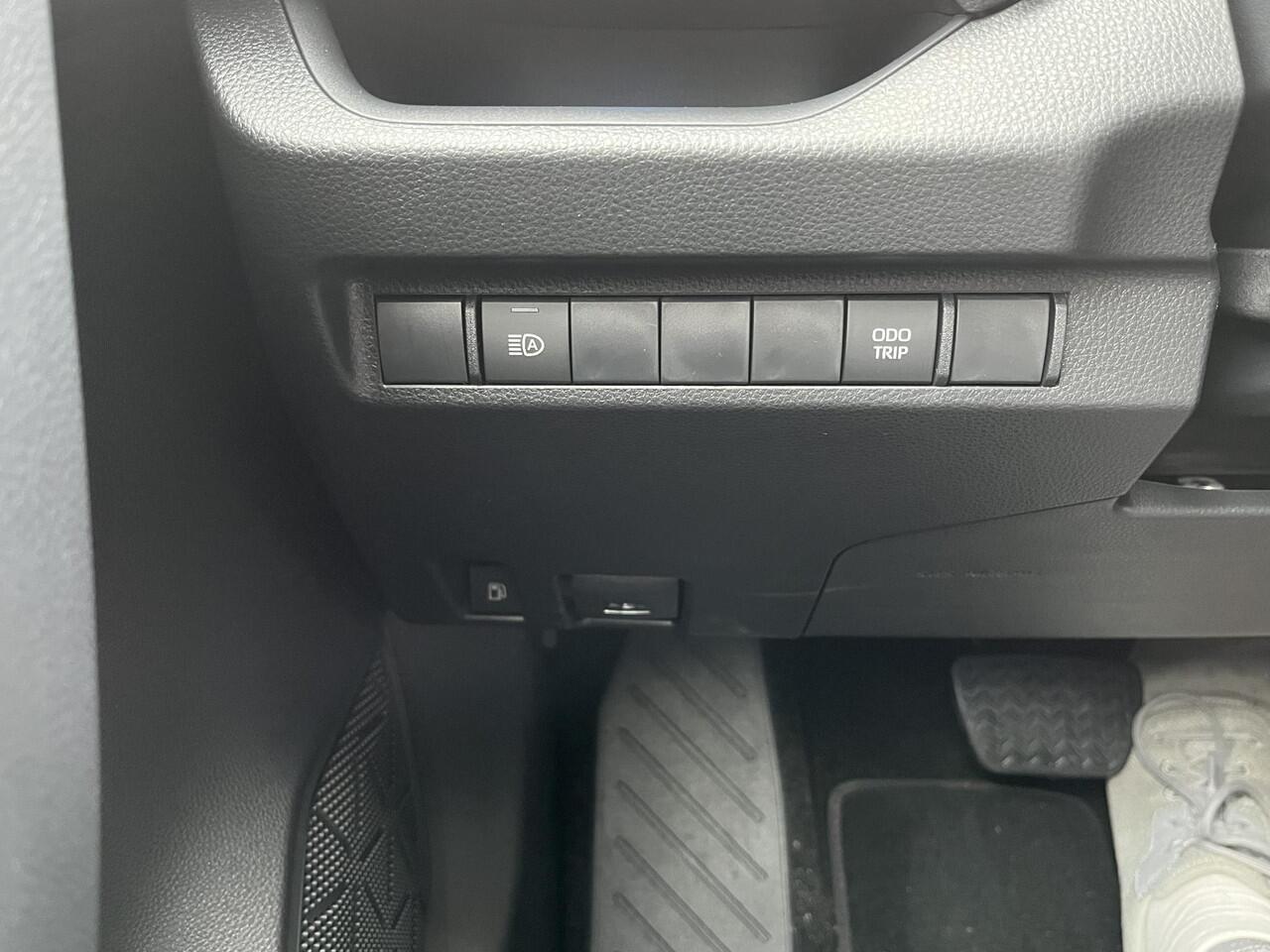 Toyota RAV4 2.5 Plug-in Hybrid AWD Dynamic (306pk) NIEUW! Nu uit voorraad leverbaar!