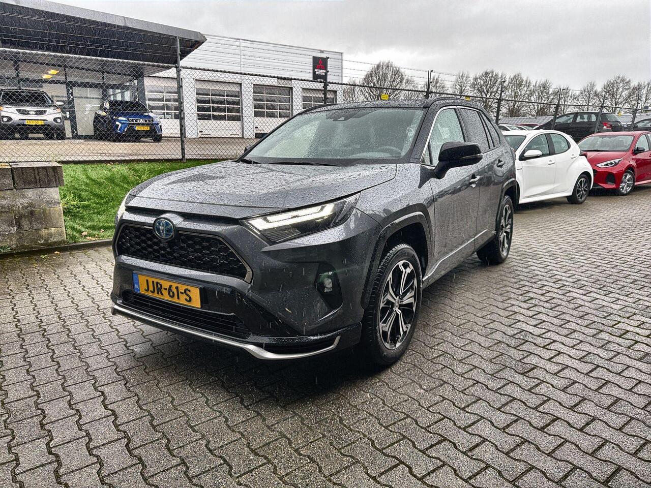 Toyota RAV4 2.5 Plug-in Hybrid AWD Bi-Tone Plus