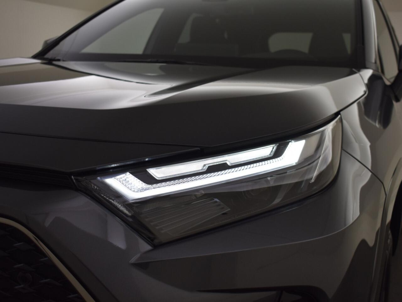 Toyota RAV4 AWD 2.5 Plug-In Hybrid Dynamic 300 | PDC V+A | Stoelverwarming