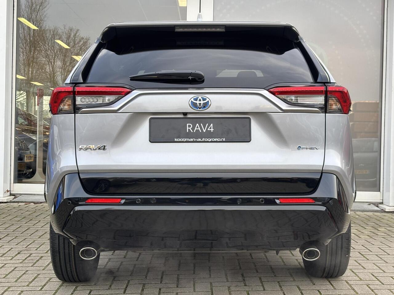 Toyota RAV4 2.5 Plug-in Hybrid AWD Dynamic Nieuw uit voorraad leverbaar!