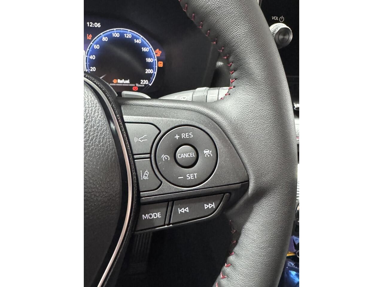 Toyota RAV4 2.5 Plug-in Hybrid AWD Bi-Tone Plus | Uit voorraad leverbaar |