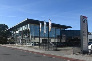 toyota-rav4-plug-in-hybrid-300-gr-s