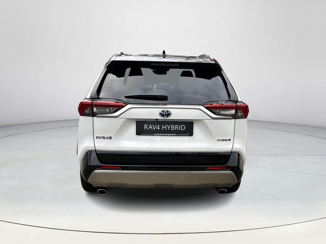 Toyota RAV4 2.5 Hybrid AWD Style