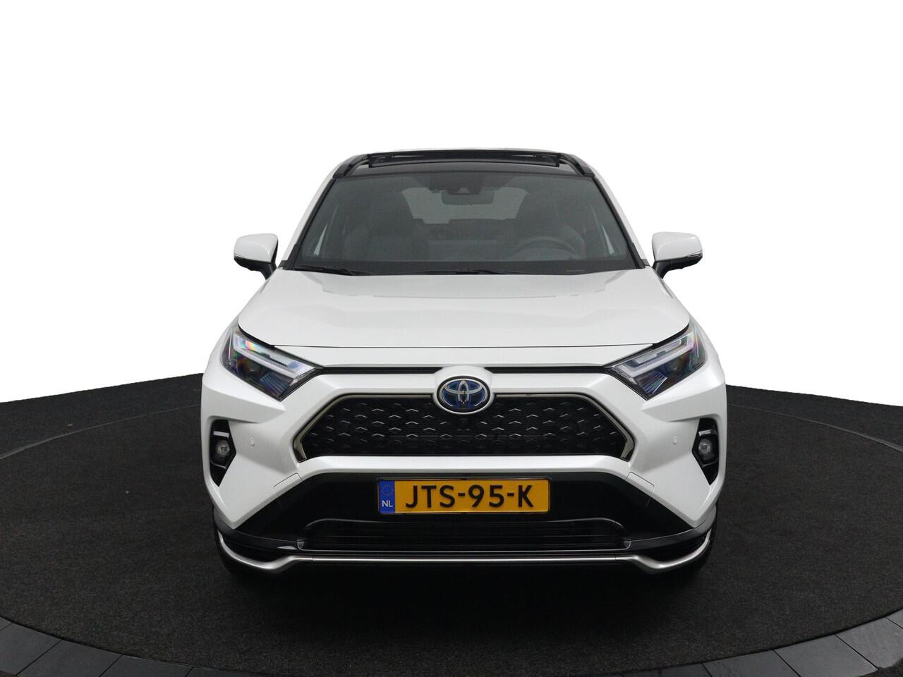 Toyota RAV4 2.5 Plug-in Hybrid AWD Limited Edition | Panoramadak | 360 Camera | Navigatie | Elektrisch verstelbare bestuurdersstoel |