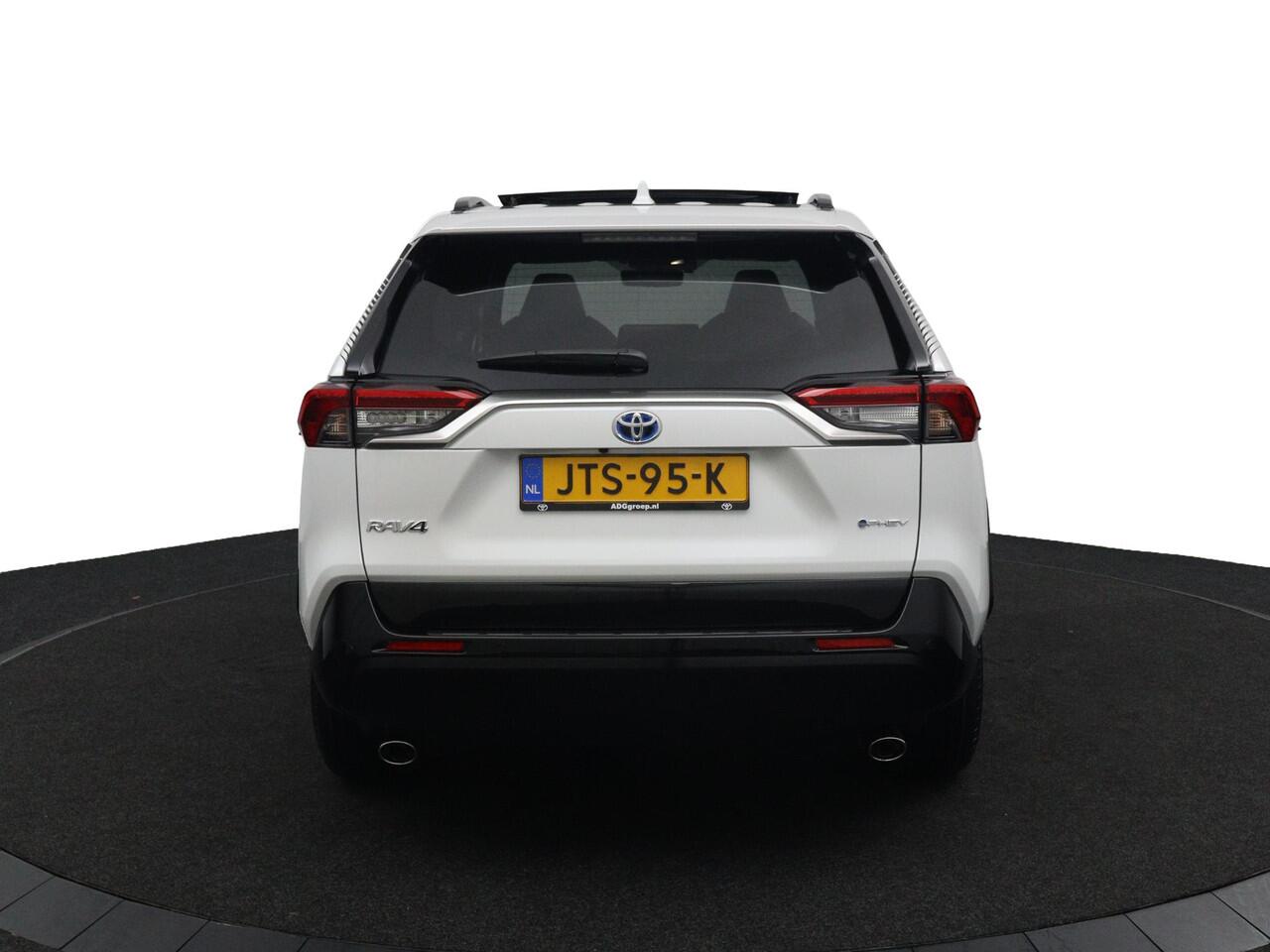 Toyota RAV4 2.5 Plug-in Hybrid AWD Limited Edition | Panoramadak | 360 Camera | Navigatie | Elektrisch verstelbare bestuurdersstoel |