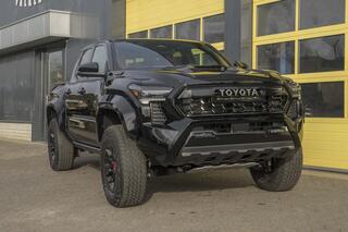 toyota-tacoma-trd-pro-2.4-hybrid-i-