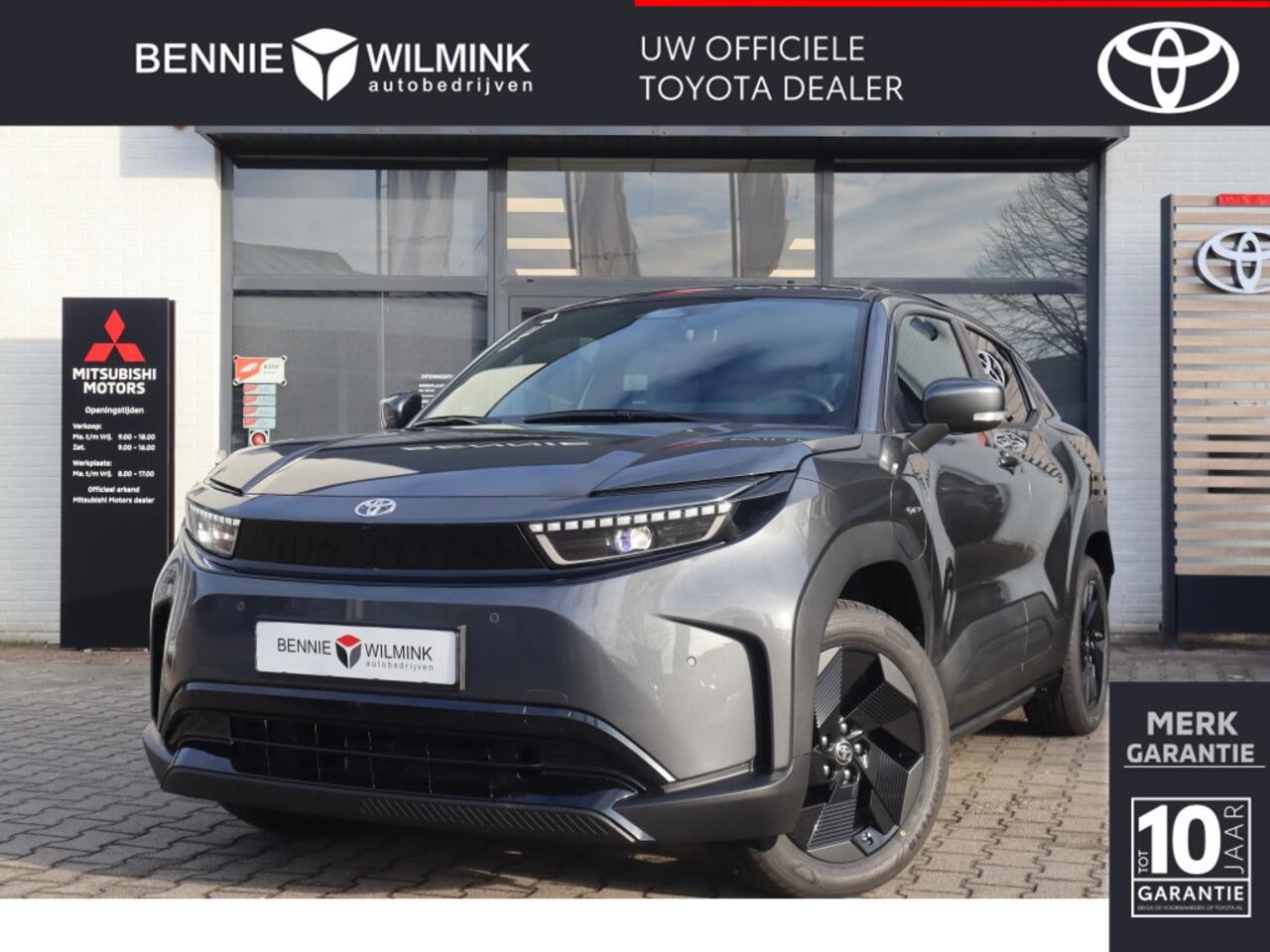 Toyota URBAN CRUISER Dynamic 61 kWh