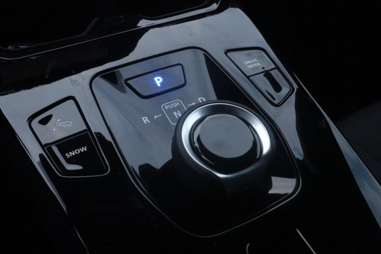 Toyota URBAN CRUISER Dynamic 61 kWh