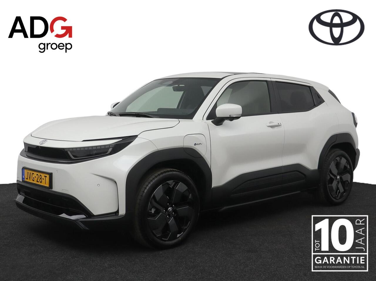 Toyota URBAN CRUISER Executive 61 kWh | Nieuw model! |