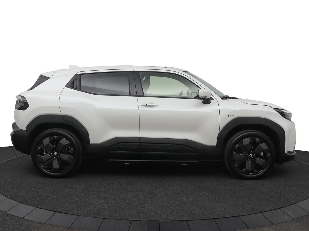 Toyota URBAN CRUISER Executive 61 kWh | Nieuw model! |