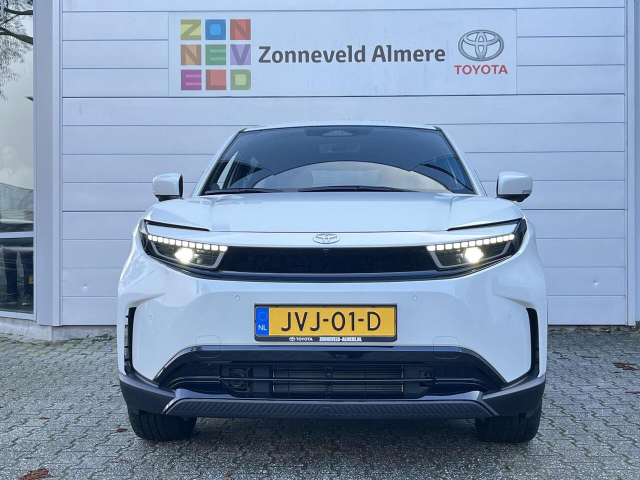 Toyota URBAN CRUISER Executive 61 kWh 100% ELEKTRISCH en 100% TOYOTA