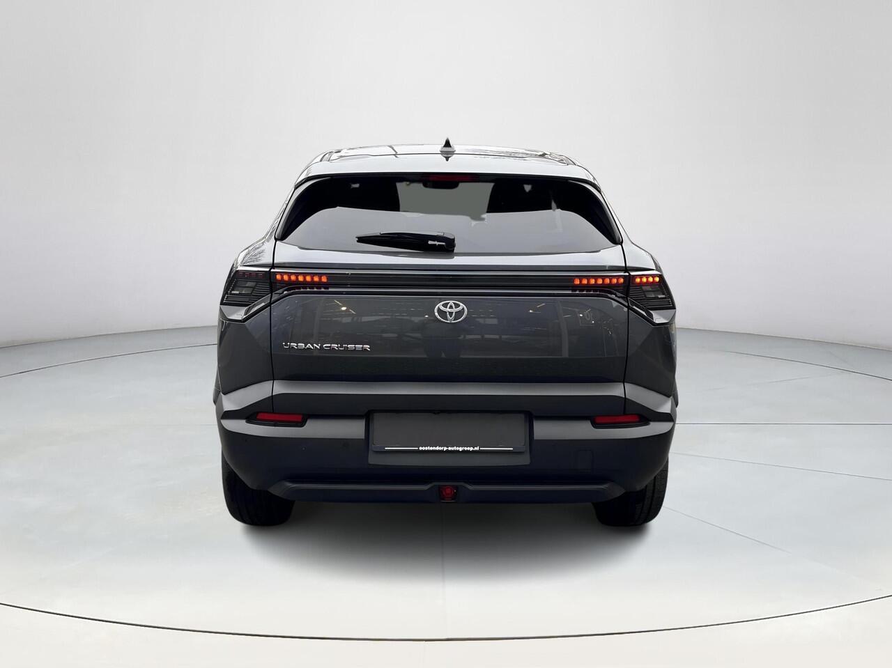 Toyota URBAN CRUISER Dynamic 61 kWh **NIEUWE AUTO/ ELEKTRISCH/ DIRECT LEVERBAAR**