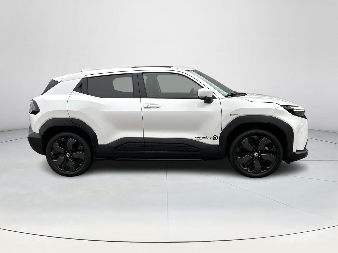 Toyota URBAN CRUISER Executive 61 kWh