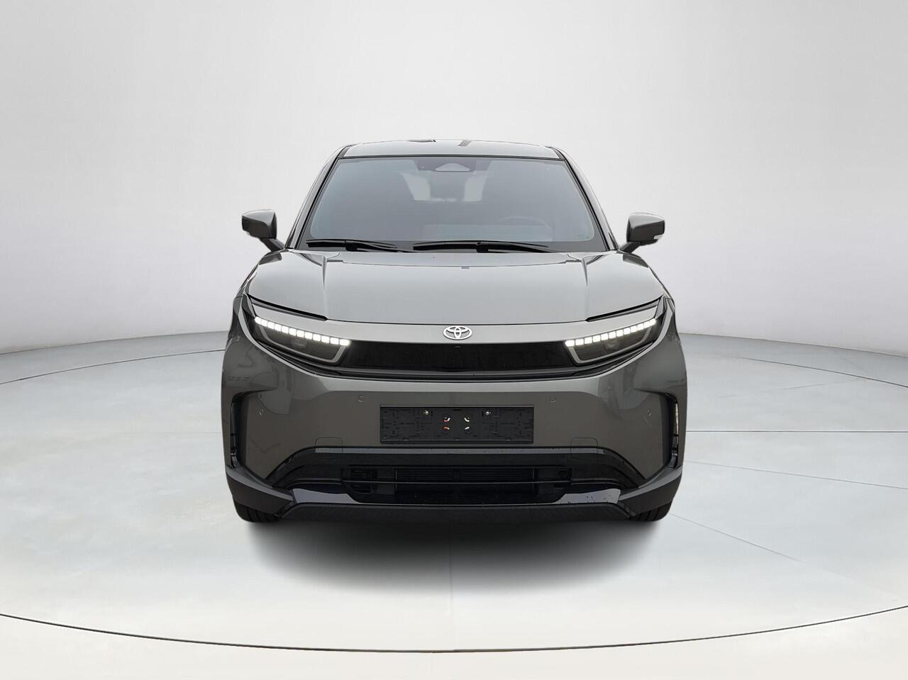 Toyota URBAN CRUISER Dynamic 61 kWh