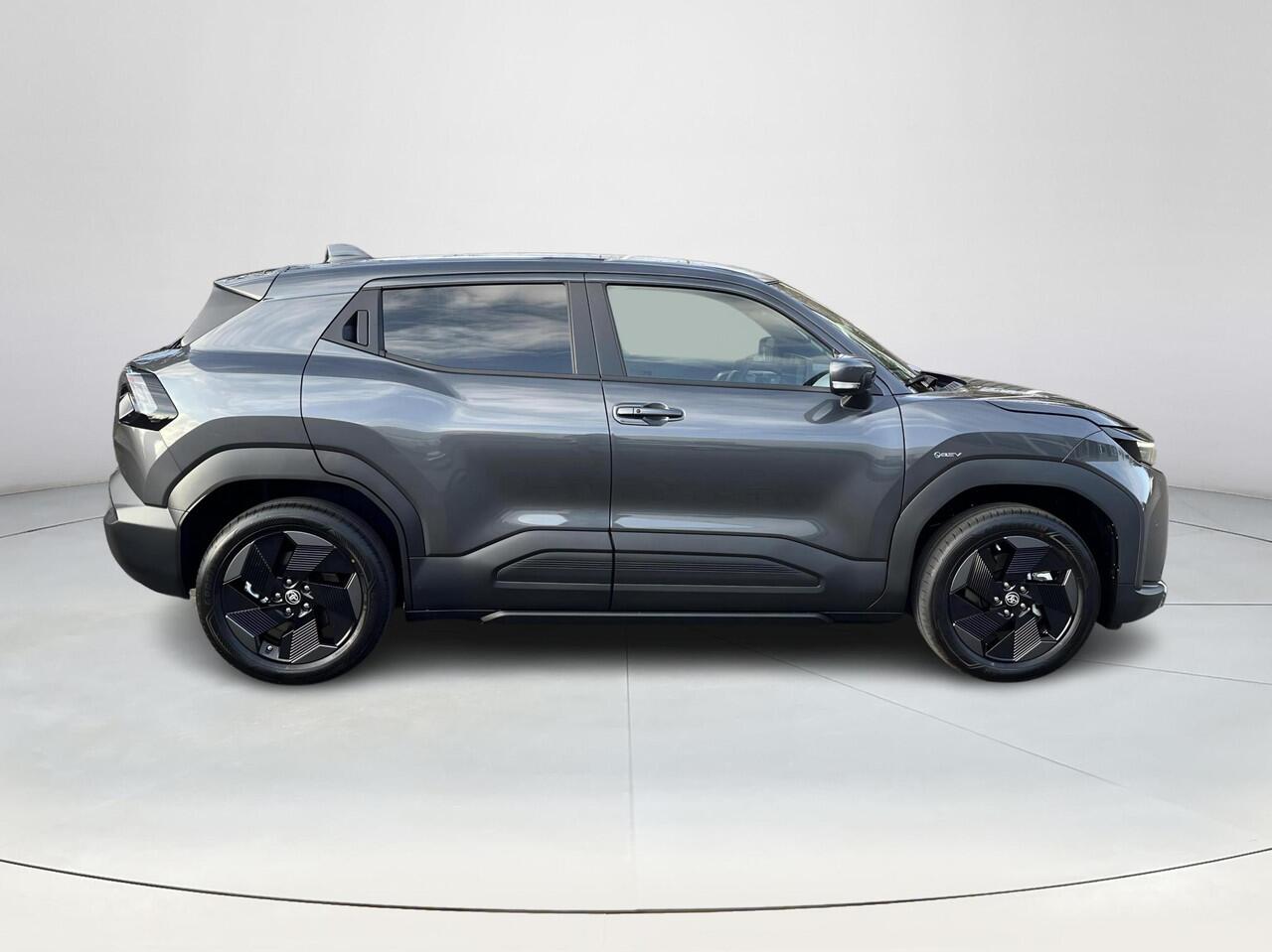 Toyota URBAN CRUISER Dynamic 61 kWh | Navigatie | Apple CarPlay/Android auto | Achteruitrijcamera