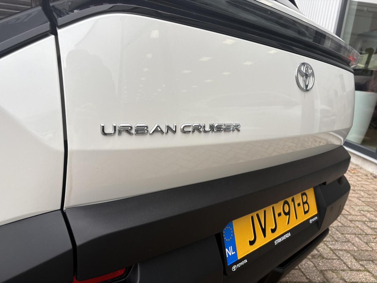 Toyota URBAN CRUISER Executive 61 kWh JBL Premium Sound | Panoramadak | 360 camera