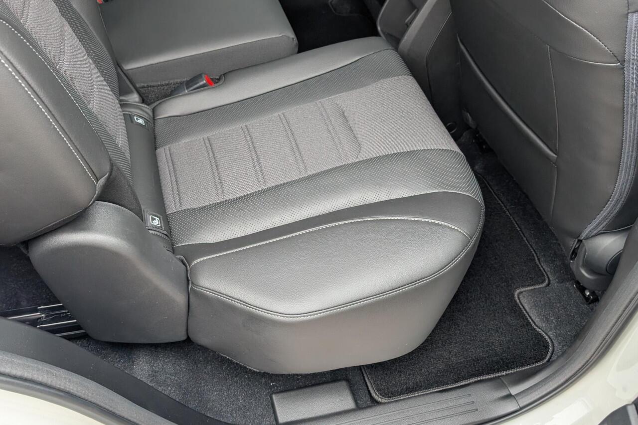 Toyota URBAN CRUISER Executive 61 kWh