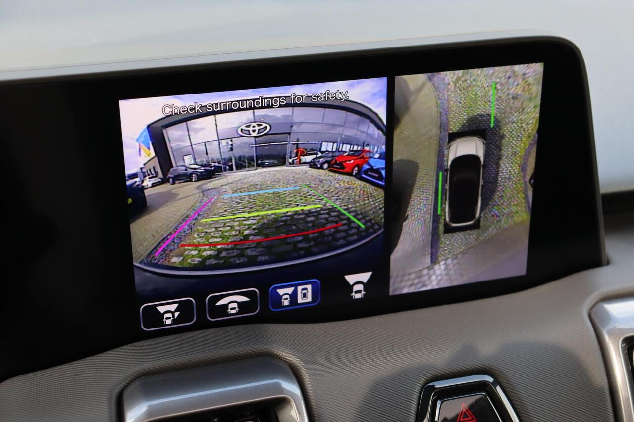 Toyota URBAN CRUISER Executive 61 kWh, JBL, 360 Camera, Adaptieve cruise control, Apple Carplay / Android Auto.
