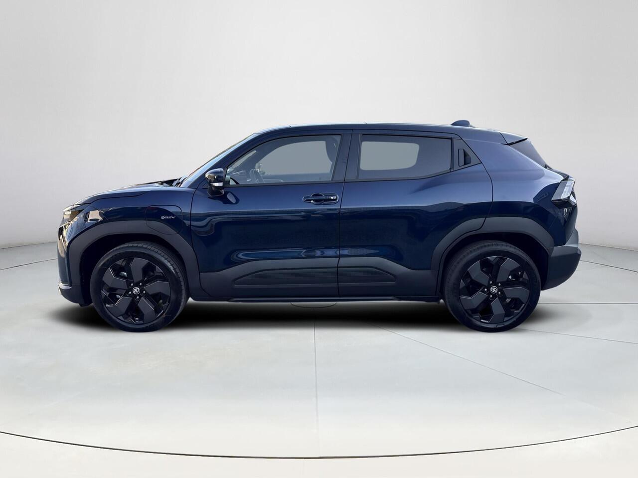 Toyota URBAN CRUISER Executive 61 kWh **CELESTIAL BLUE/ NIEUWE AUTO**