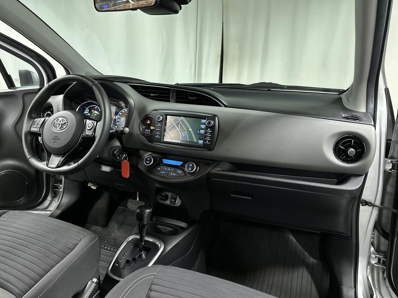 Toyota YARIS 1.5 Hybrid Active