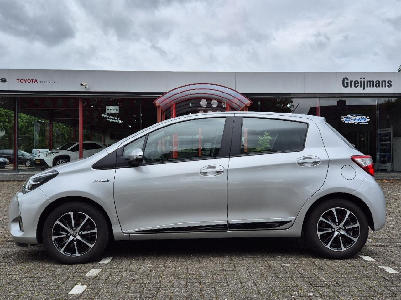 Toyota YARIS 1.5 Hybrid Automaat Design Sport | Stoelverwarming