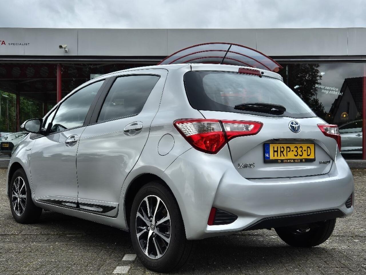 Toyota YARIS 1.5 Hybrid Automaat Design Sport | Stoelverwarming