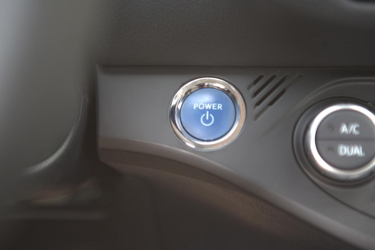 Toyota YARIS 1.5 Hyb. Dynamic